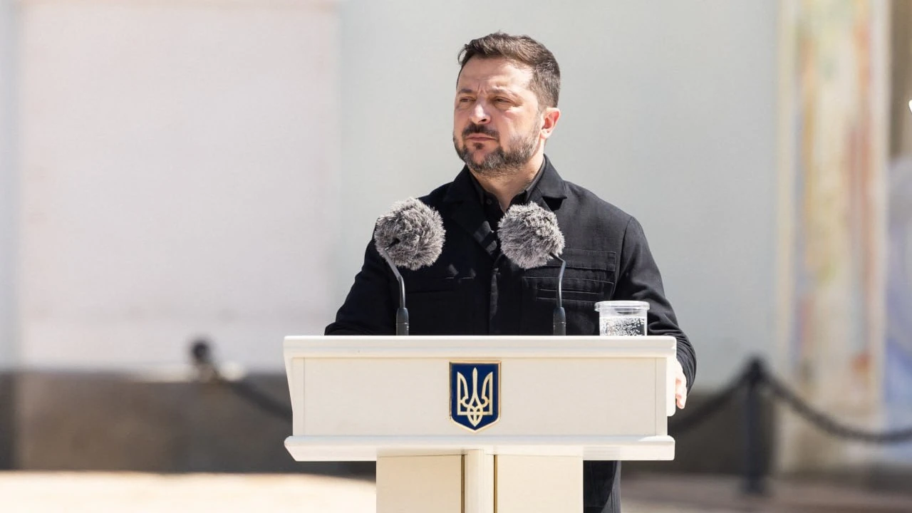 Президент України Володимир Зеленський під час вечірнього звернення (фото Офісу Президента).