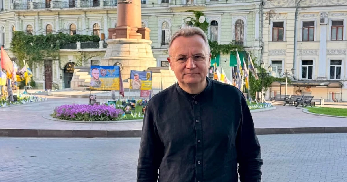 Садовий заявив, що не знає, хто встановив знайдений у його авто пристрій