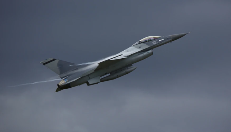 Що змінилося після перехоплення двох дронів румунськими F-16